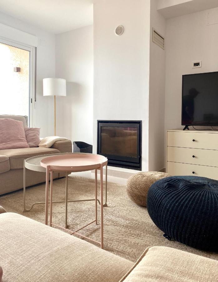 Perelló Modern Beachfront Townhouse 빌라 외부 사진